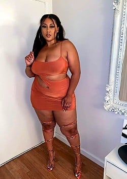 Chantelle Tyler image 4 of 4