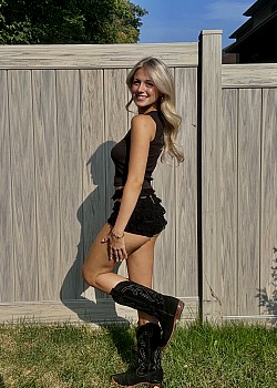 Charlotte Gulas image 3 of 3