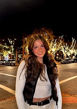 Charlotte Hallett image 2 of 4