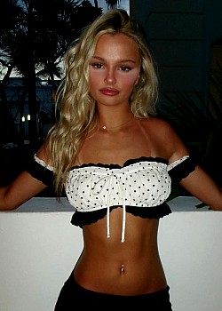 Charlsie Grace image 3 of 4
