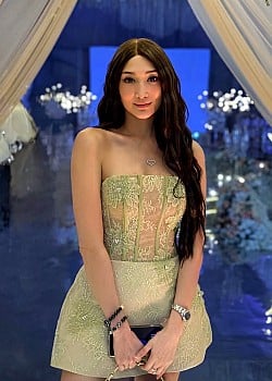 Charm Dela Cruz image 3 of 4