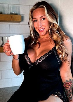 Chelsea Dodd image 3 of 3