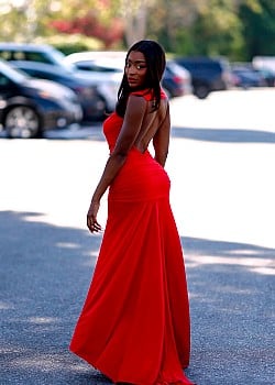 Chelsea Lazkani image 3 of 4