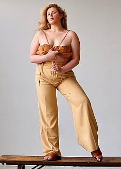 Chelsea Linder image 2 of 4