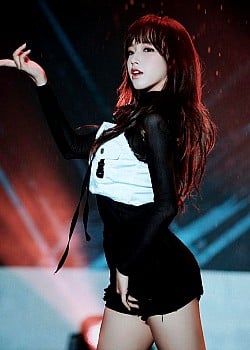 Cheng Xiao image 4 of 4