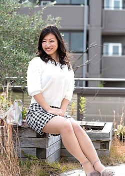Chiaki Hidaka image 1 of 2