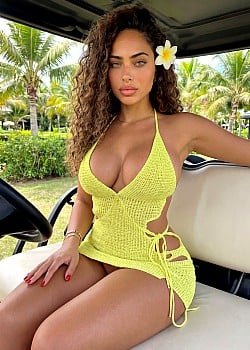 Chiara Cleo image 1 of 1