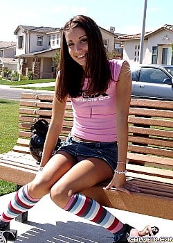 Chloe 18 image 4 of 4