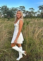 Chloe Anderson (Instagram) profile photo
