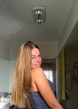 Chloe Bancroft image 1 of 1