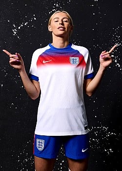 Chloe Kelly image 3 of 4