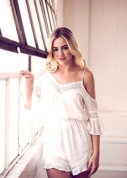 Chloe Lukasiak image 2 of 4