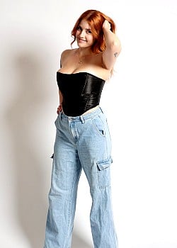 Chloe Maddren image 4 of 4