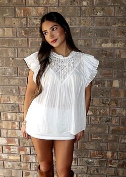 Chloe Ramirez image 4 of 4