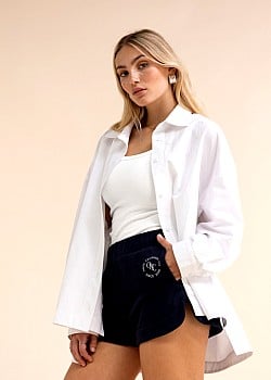 Chloe Vis image 3 of 4