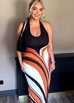 Chloe Wood-Woolley image 1 of 4