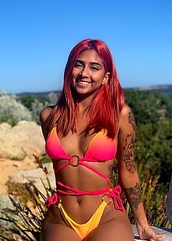 Chrissy Menzies image 1 of 1