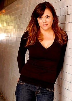 Christine Elise image 2 of 2