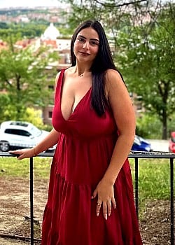 Christy Portelli image 2 of 2