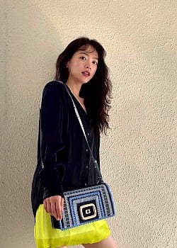 Chun Woo-Hee image 2 of 4