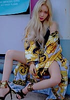 Chungha profile photo