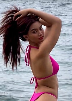 Cianne Dominguez image 3 of 3