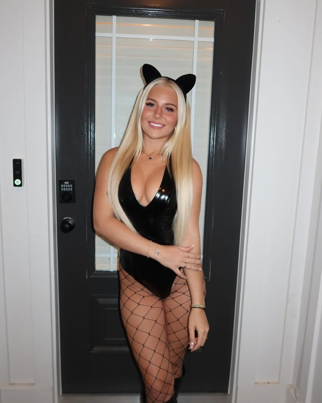 Claire Lizzy's intimate invitation