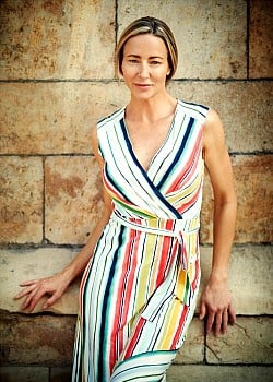 Claire Peckham image 4 of 4