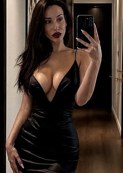 Clara93