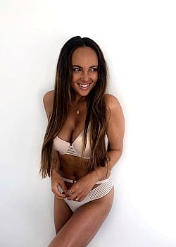 Claudia Conaglen image 4 of 4