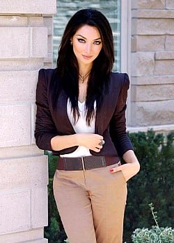 Claudia Lynx image 4 of 4
