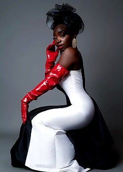 Cocoa Sarai image 3 of 3