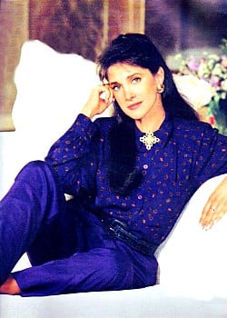 Connie Sellecca image 1 of 3