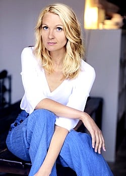 Constanze Behrends image 4 of 4