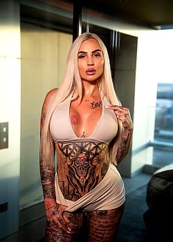 Cora Diamond image 2 of 4