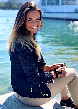 Corinne Suter image 2 of 4