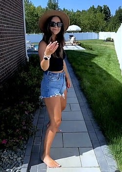 Courtney Budzyn image 3 of 3