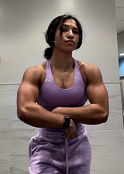 Courtney Crawley image 2 of 4