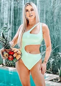 Courtney Newman image 3 of 4