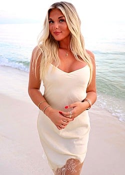Courtney Smith image 2 of 4