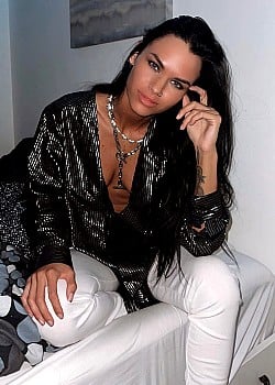 Cristy Lawrence image 4 of 4