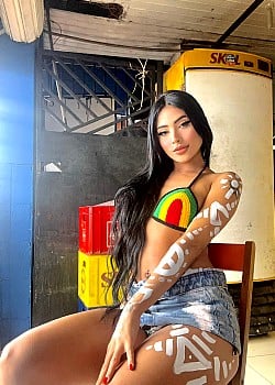 Crystal Castro image 2 of 4