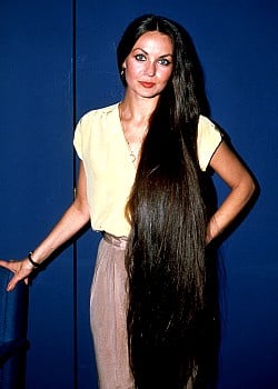 Crystal Gayle image 1 of 1