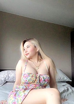 Crystal White (Instagram) image 3 of 3