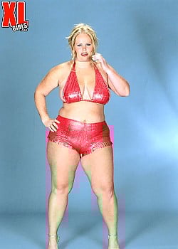 Curvy Caitlin image 2 of 2