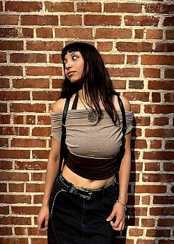 D00mlee image 2 of 4