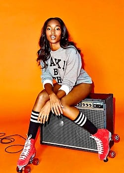 Damaris Lewis image 4 of 4