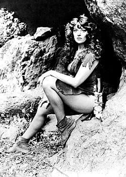 Dana Gillespie image 1 of 3