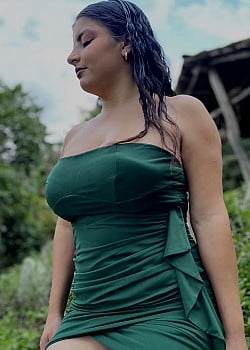 Danicela Hernandez image 2 of 4
