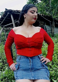 Danicela Hernandez image 4 of 4